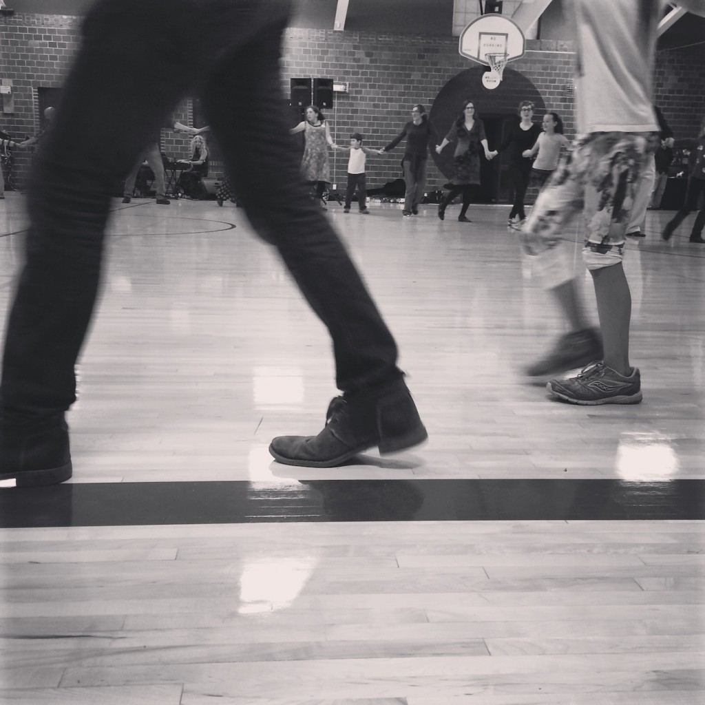 Circle Dance Lawrence Folk - Sturdy for Common Things